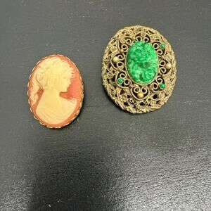 Vintage Brooch Lot Of 2 Cameo Gold Ornate Oval Green Peach
